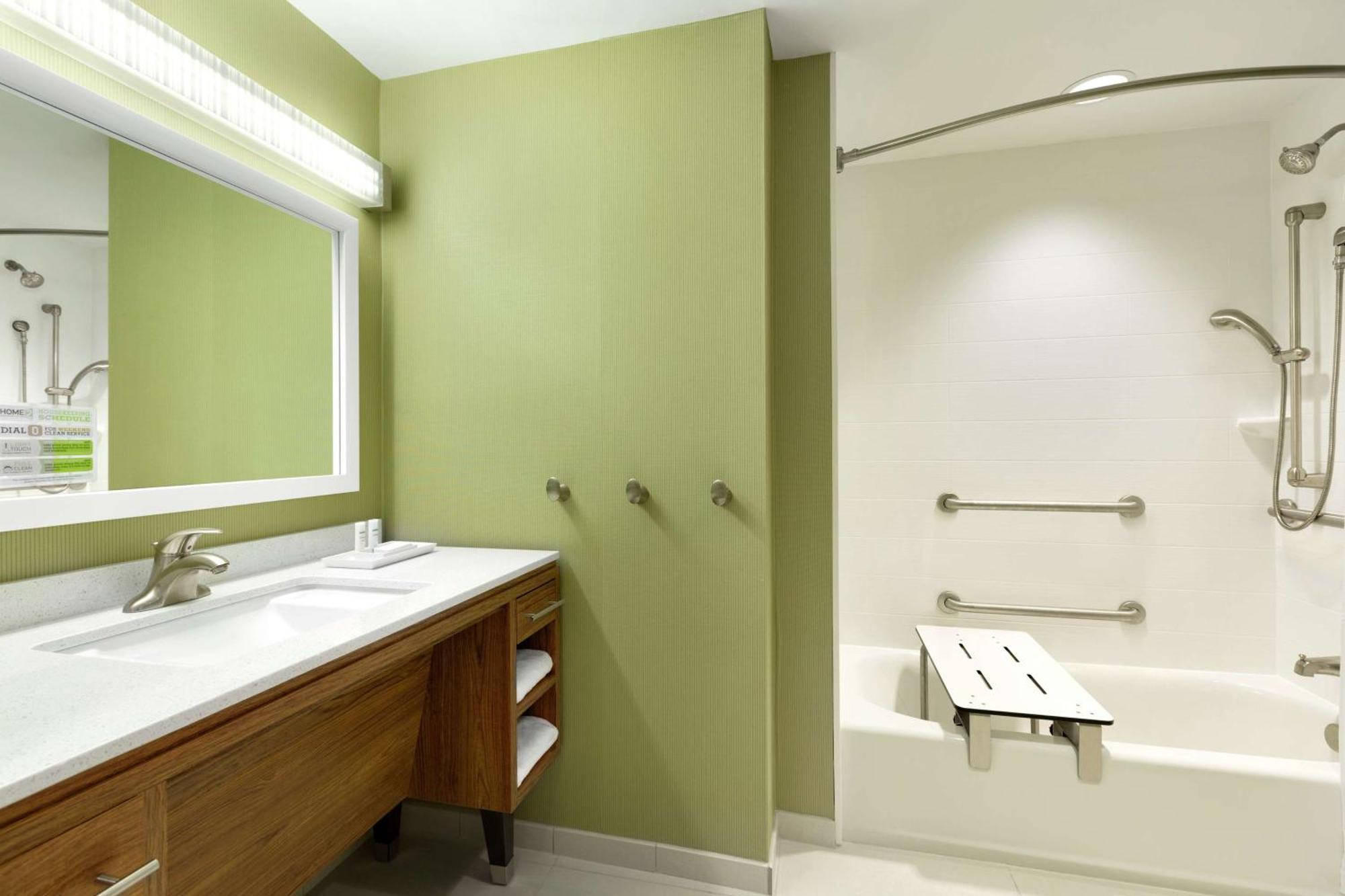 Home2 Suites By Hilton Saratoga Malta Exterior foto